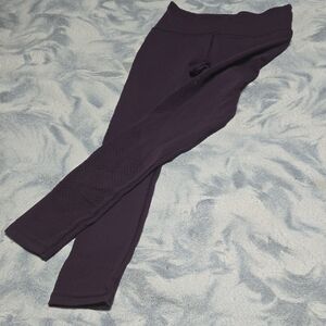 Lululemon Women's Full Size Leggins With Mesh Detail